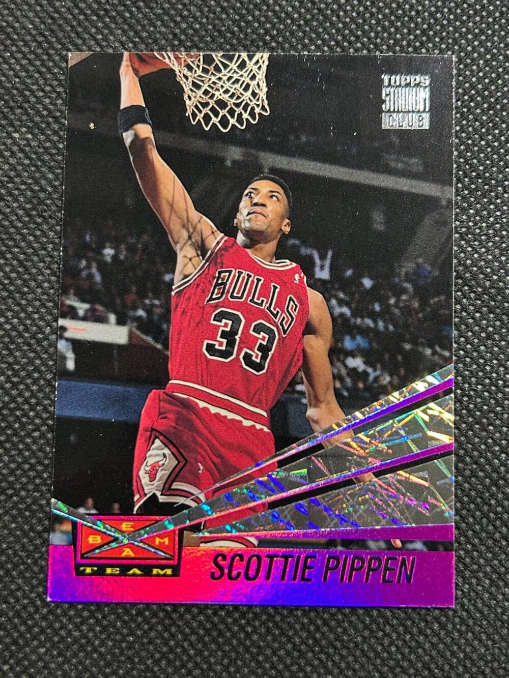 1993-94 NBA STADIUM CLUB BEAM TEAM Scottie Pippen Chicago Bulls 18/27 #18